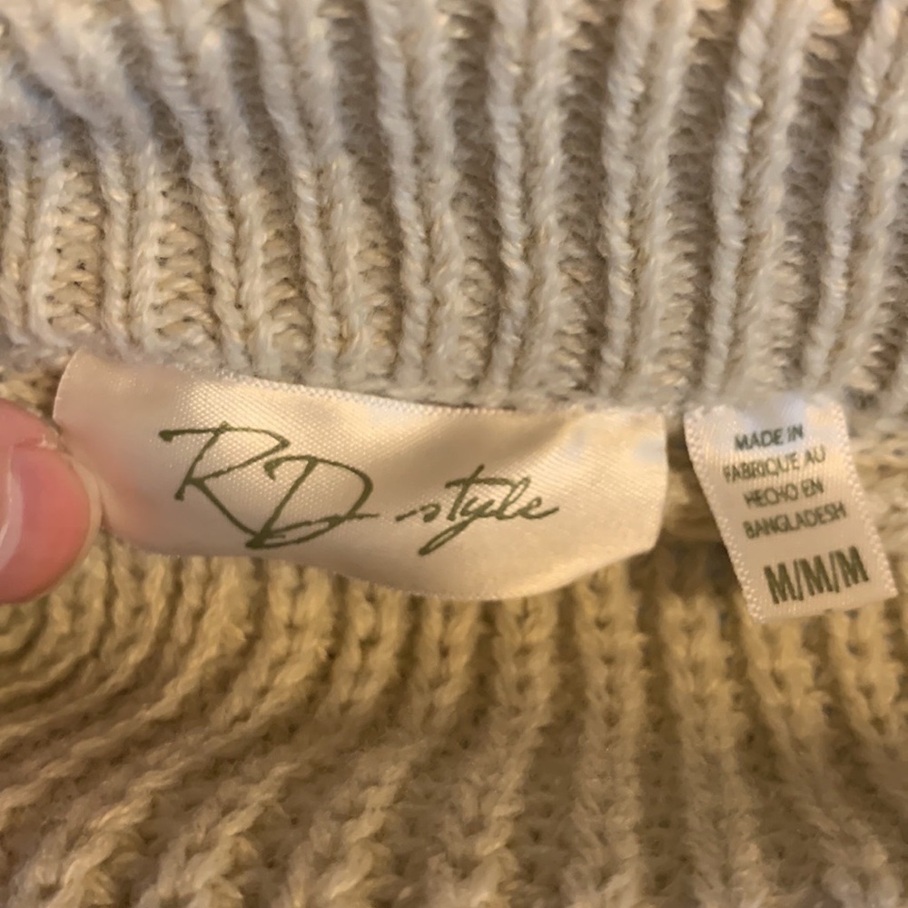 RD Style / Stitch Fix cream color sweater Size Medium - Picture 11 of 13